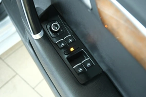 Универсал Volkswagen Passat 2012 года, 1229000 рублей, Омск