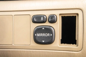 Седан Toyota Corolla 2001 года, 589000 рублей, Барнаул