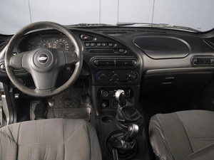 Внедорожник Chevrolet Niva 2010 года, 370000 рублей, Омск