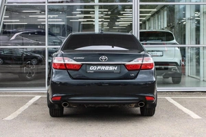 Седан Toyota Camry 2017 года, 2190000 рублей, Ярославль