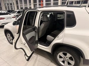 Внедорожник Volkswagen Tiguan 2011 года, 1135000 рублей, Орёл