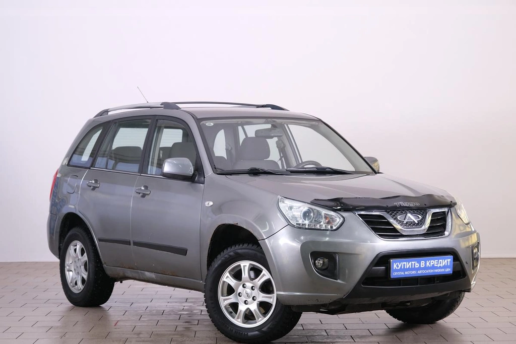 Внедорожник Chery Tiggo (T11) 2014 года, 619000 рублей, Омск