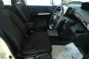 Минивэн Honda Freed 2011 года, 1239000 рублей, Омск