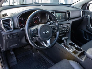 Внедорожник Kia Sportage 2018 года, 2299000 рублей, Петрозаводск