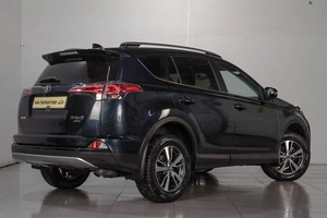 Внедорожник Toyota RAV4 2017 года, 2589000 рублей, Челябинск