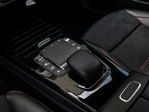 Седан Mercedes-benz CLA-класс 2020 года, 3098000 рублей, Краснодар