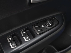 Седан Kia Rio 2019 года, 1470000 рублей, Омск