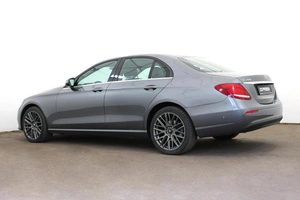 Седан Mercedes-benz E-класс 2019 года, 2799999 рублей, Орёл