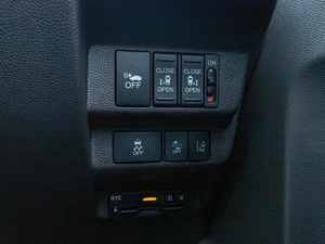 Минивэн Honda Freed 2016 года, 1367070 рублей, Краснодар