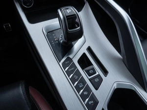 Внедорожник Geely Coolray 2021 года, 1599000 рублей, Саратов