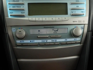 Седан Toyota Camry 2008 года, 804444 рублей, Москва