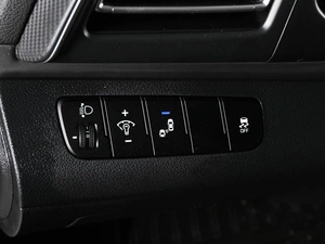 Седан Hyundai Elantra 2019 года, 1859000 рублей, Аксай