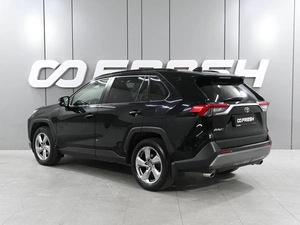 Внедорожник Toyota RAV4 2019 года, 2889000 рублей, Ростов-на-Дону