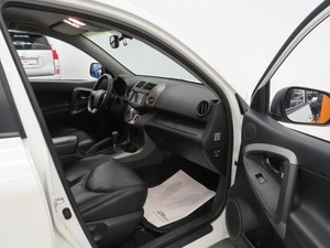 Внедорожник Toyota RAV4 2010 года, 1248000 рублей, Калуга