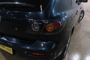 Хетчбэк Mazda 3 2005 года, 499000 рублей, Новокузнецк
