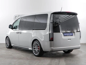 Минивэн Hyundai Staria 2021 года, 4545055 рублей, Москва