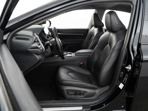 Седан Toyota Camry 2021 года, 3194404 рублей, Москва