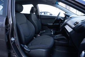 Хетчбэк Kia Rio 2015 года, 1069000 рублей, Нижний Новгород