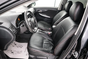 Седан Toyota Corolla 2013 года, 1089000 рублей, Красноярск