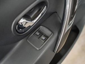 Хетчбэк Renault Sandero Stepway 2020 года, 1200000 рублей, Красноярск