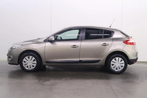 Хэтчбек Renault Megane 2011 года, 790000 рублей, Брянск