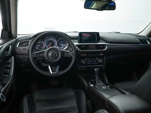 Седан Mazda 6 2017 года, 2072444 рублей, Москва