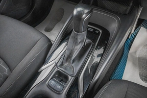 Хетчбэк Toyota Corolla 2019 года, 1949000 рублей, Барнаул
