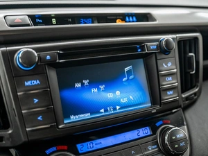 Внедорожник Toyota RAV4 2014 года, 1990000 рублей, Красноярск