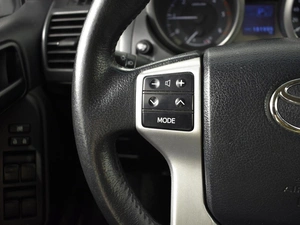 Внедорожник Toyota Land Cruiser Prado 2015 года, 3855400 рублей, Казань