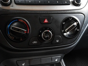 Седан Hyundai Solaris 2019 года, 1179000 рублей, Тюмень
