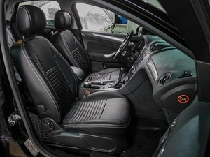 Седан Ford Mondeo 2013 года, 949000 рублей, Воронеж