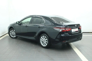 Седан Toyota Camry 2023 года, 3800000 рублей, Красноярск