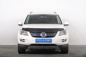 Внедорожник Volkswagen Tiguan 2010 года, 1179000 рублей, Томск
