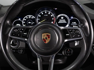 Внедорожник Porsche Cayenne 2020 года, 8899000 рублей, Тюмень