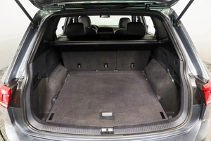 Внедорожник Volkswagen Tiguan 2019 года, 2249000 рублей, Пермь