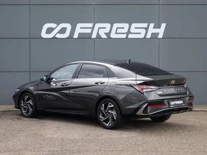 Седан Hyundai Elantra 2023 года, 2300000 рублей, Краснодар