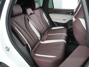 Внедорожник Geely Monjaro 2024 года, 3990000 рублей, Воронеж