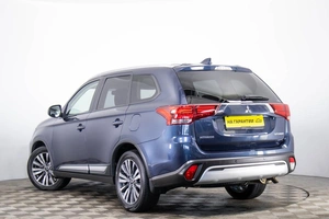 Внедорожник Mitsubishi Outlander 2019 года, 1999000 рублей, Пермь