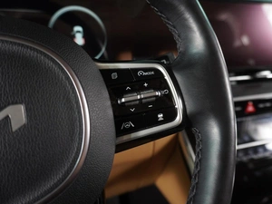 Минивэн Kia Carnival 2021 года, 3899000 рублей, Воронеж