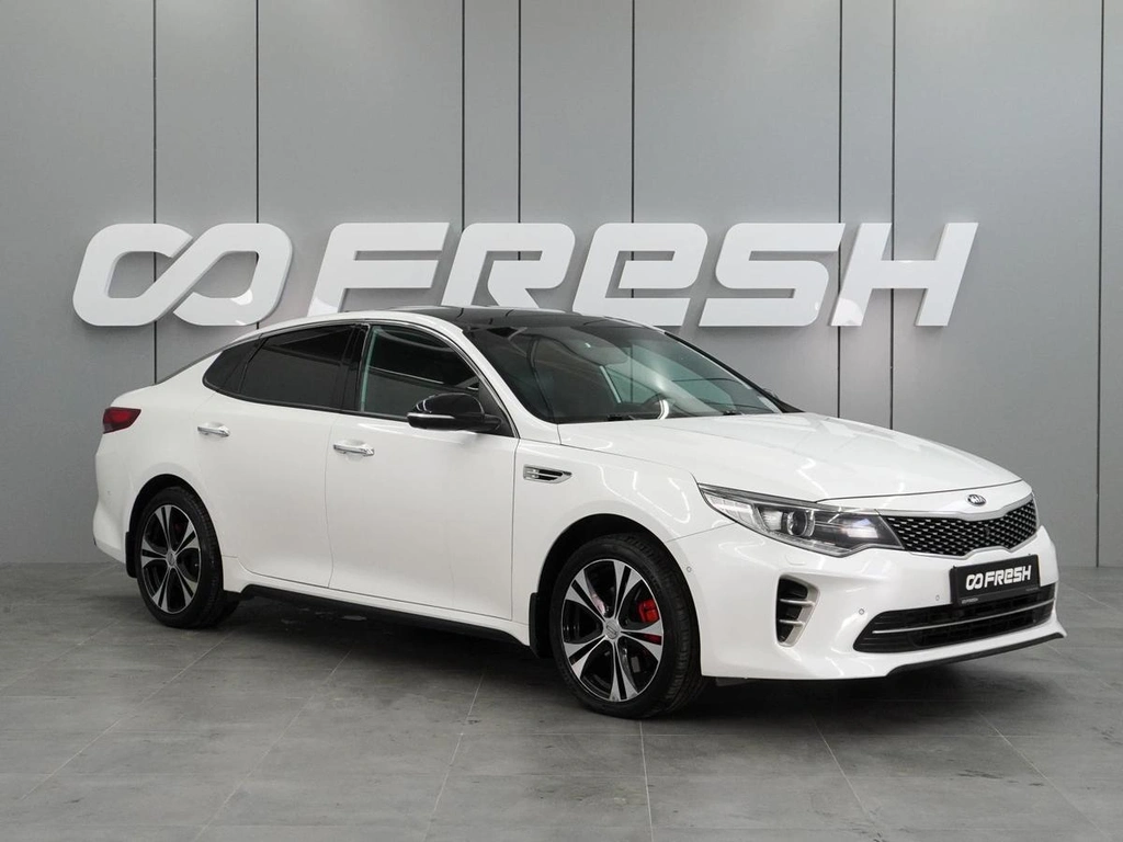 Седан Kia Optima 2016 года, 1707000 рублей, Воронеж