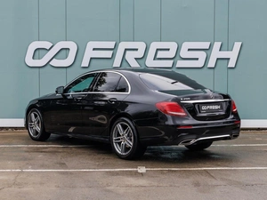 Седан Mercedes-benz E-класс 2019 года, 2750000 рублей, Большой Сочи
