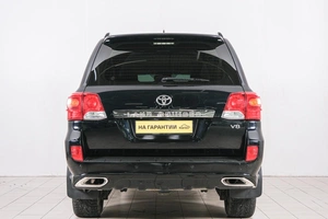 Внедорожник Toyota Land Cruiser 2013 года, 4399000 рублей, Красноярск