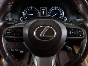 Седан Lexus ES 2015 года, 2399000 рублей, Тюмень