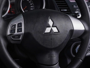 Седан Mitsubishi Lancer 2010 года, 780000 рублей, Ростов-на-Дону