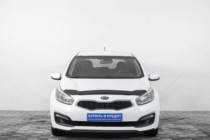 Хетчбэк Kia Ceed 2016 года, 899000 рублей, Кемерово