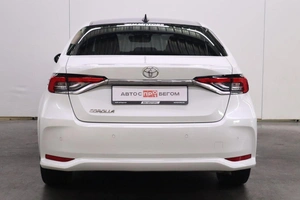 Седан Toyota Corolla 2019 года, 2360000 рублей, Брянск