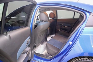 Седан Chevrolet Cruze 2011 года, 770000 рублей, Брянск