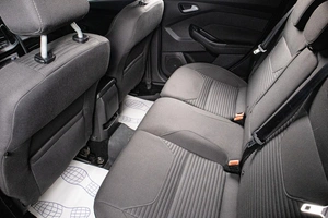 Седан Ford Focus 2019 года, 1389000 рублей, Сургут