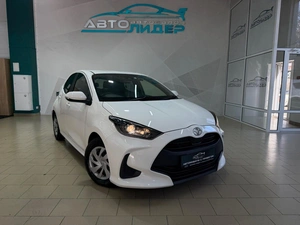 Хетчбэк Toyota Yaris 2020 года, 1119000 рублей, Красноярск