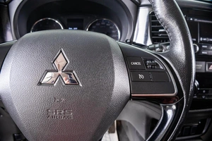 Внедорожник Mitsubishi Outlander 2017 года, 1859000 рублей, Пермь